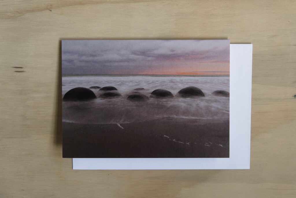 Greeting Card: Moeraki Boulders Sunrise (Apricot)